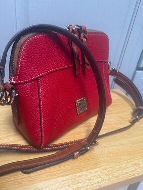 Dooney & Bourke Cameron Crossbody Bag 🦆